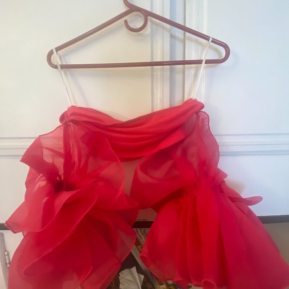 SHEIN Off Shoulder Exaggerated Ruffle Ruched Crop Top - Picture 5 of 6